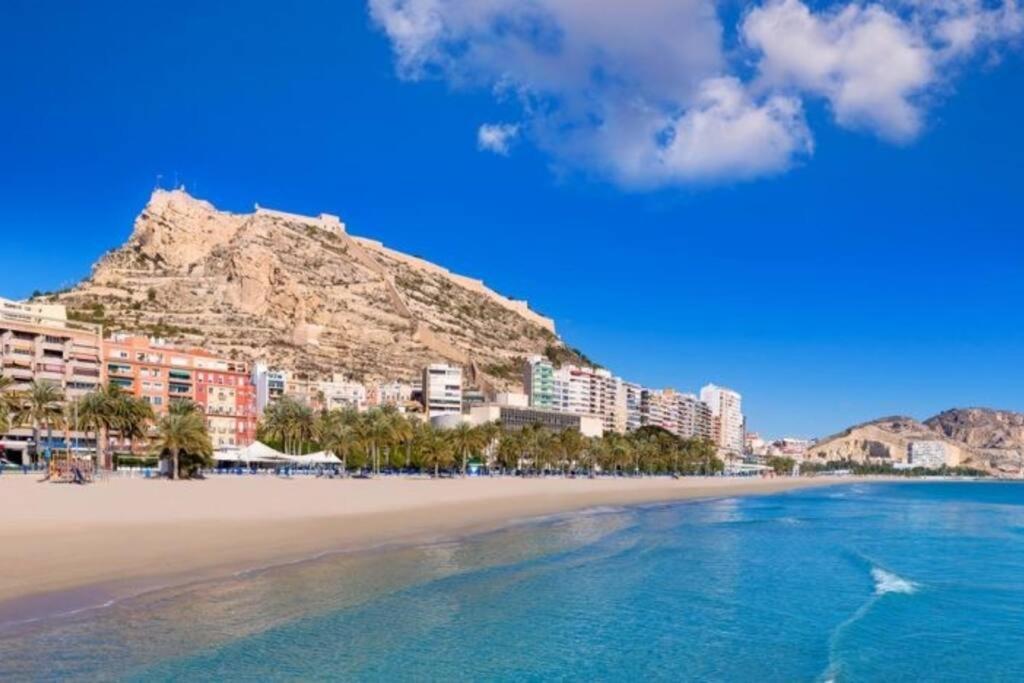 Sweet Home Alicante Nearby The Museum And Beach ภายนอก รูปภาพ